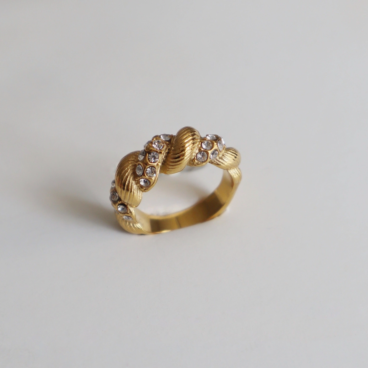 Ari Ring