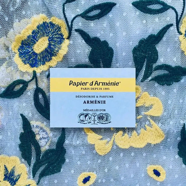 Papier d'Armenie Incense Paper Booklet | 2 Scents